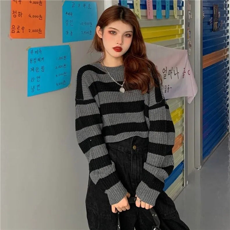 Moody Oversized Striped Cropped Sweater