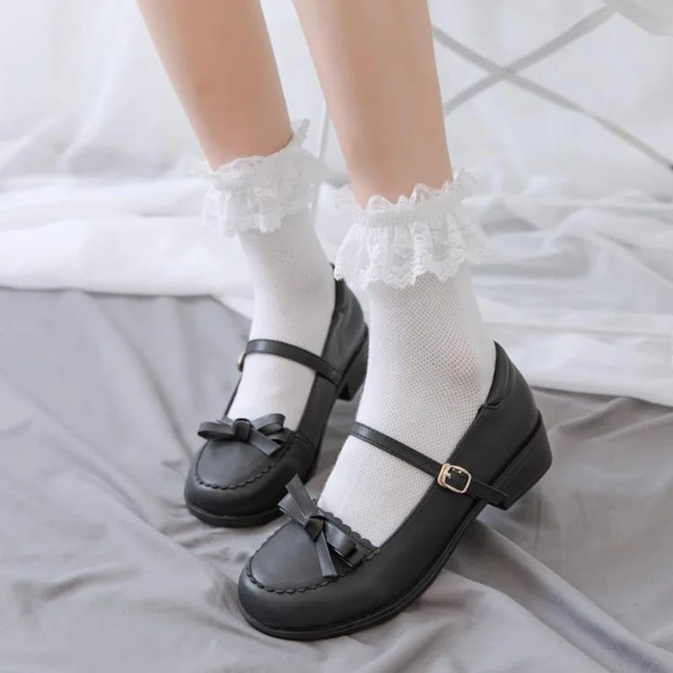 Frill Seeker Socks