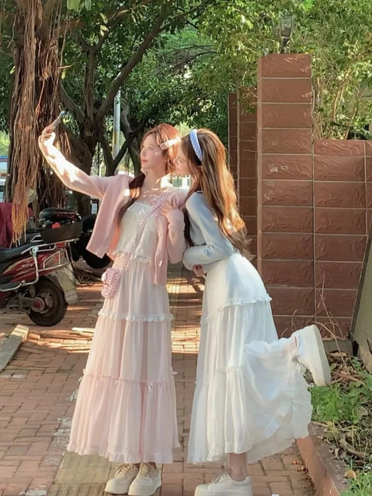 Waltz Daydream Midi Skirt