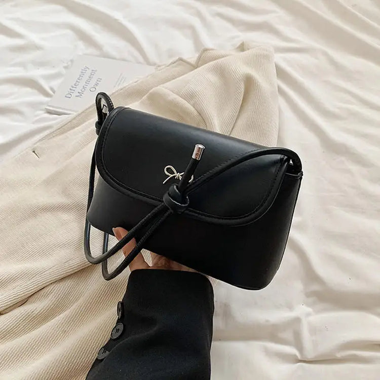 Charming Bow Purse