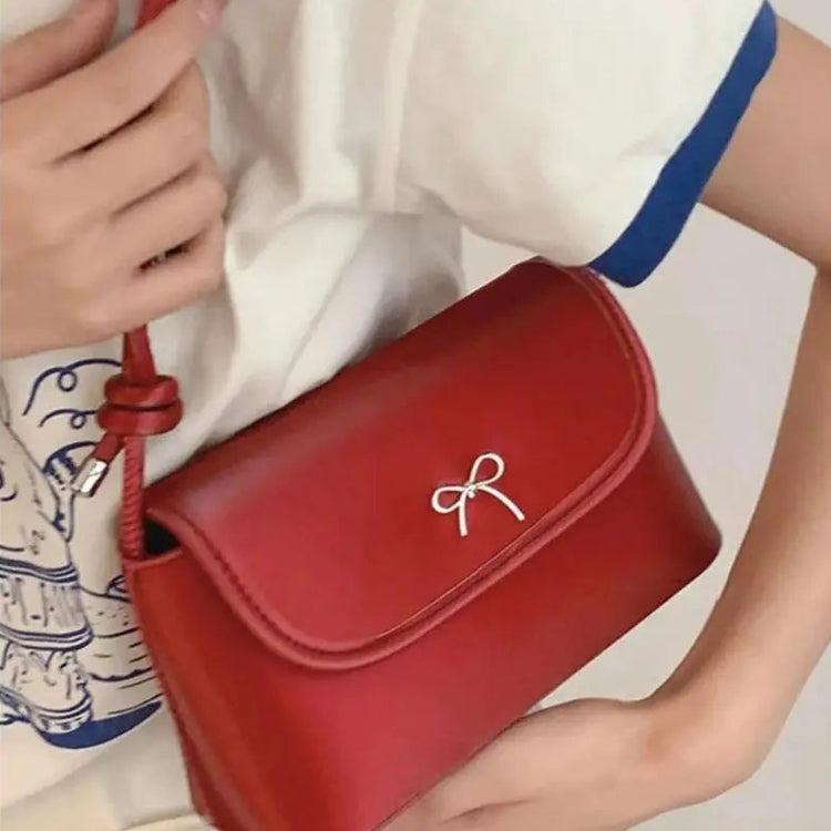 Charming Bow Purse