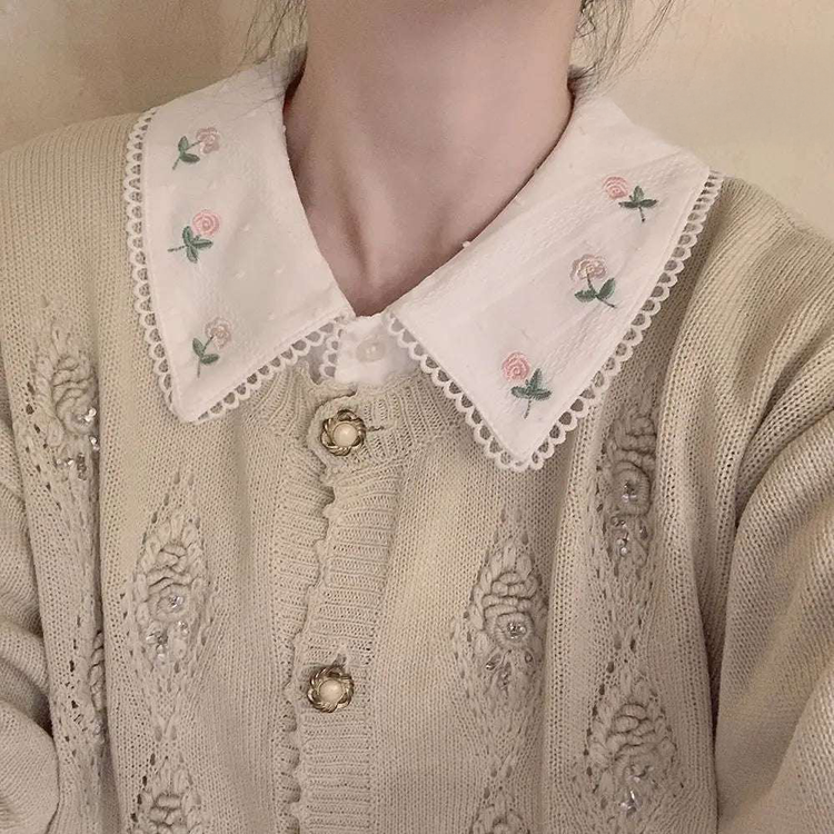 Precious Flower Embroidered Blouse