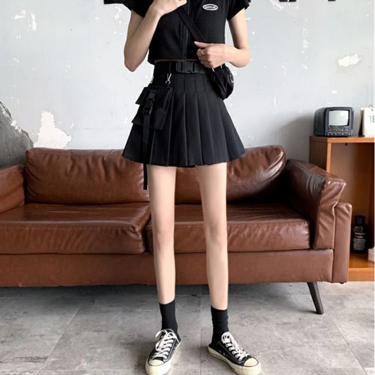 Gothic Streetwear Pleated Skort with Belt