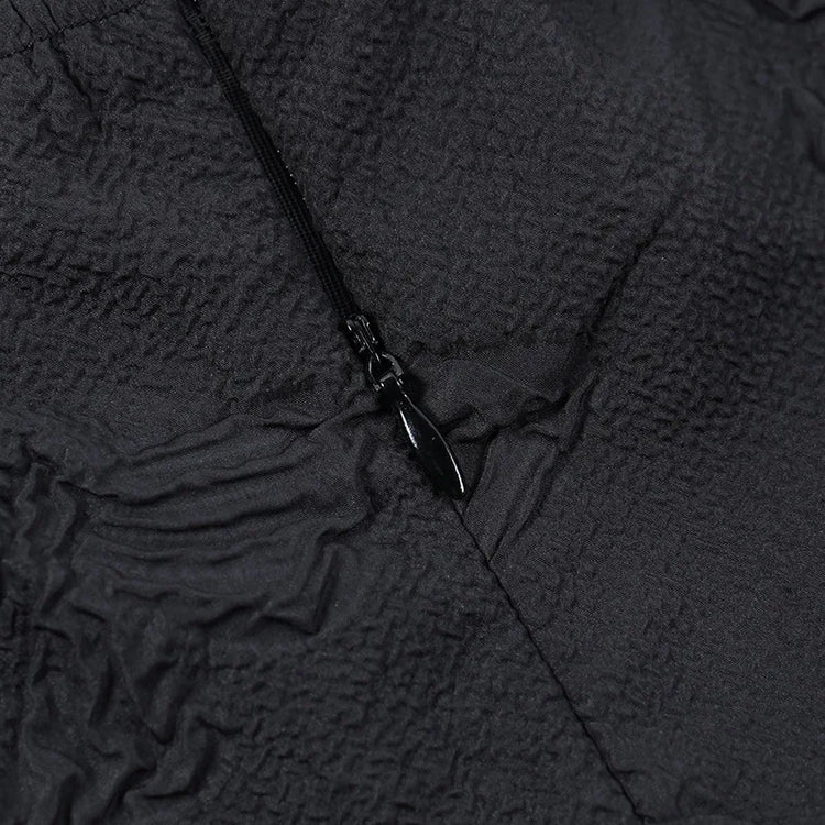 Close-up of the zipper on the Thorned Rose Corset Dress.