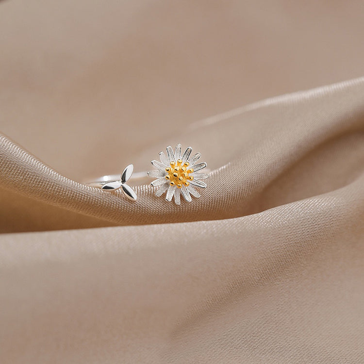 Daisy Flower Ring