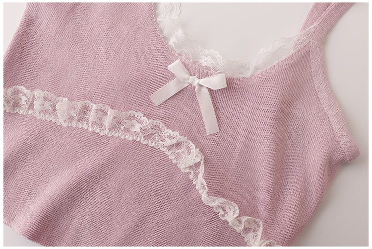 Lace Trim Cami Crop Top – Moody Quick Ship (U.S. Only)