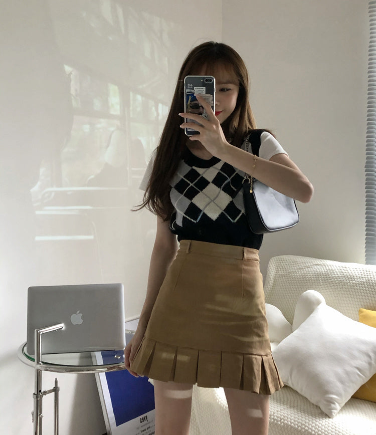 Retro High Waisted Low Pleated Skirt