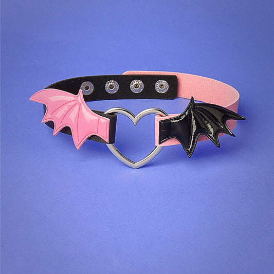 Winged Heart Choker