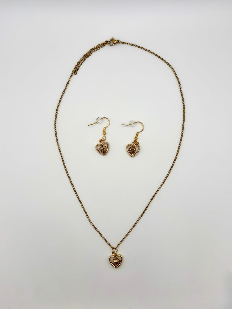 Two Moody Originals: Linked Hearts Jewelry Set – Local Stock