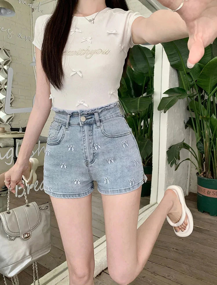 Pretty Bow Embroidered Jean Shorts