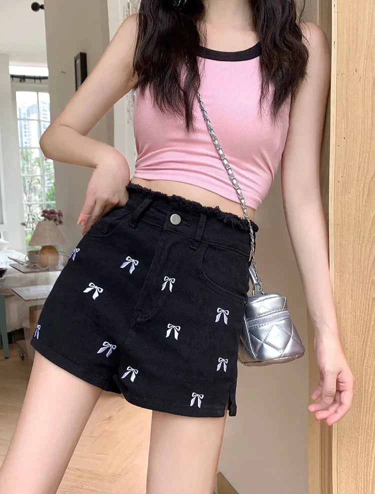 Pretty Bow Embroidered Jean Shorts