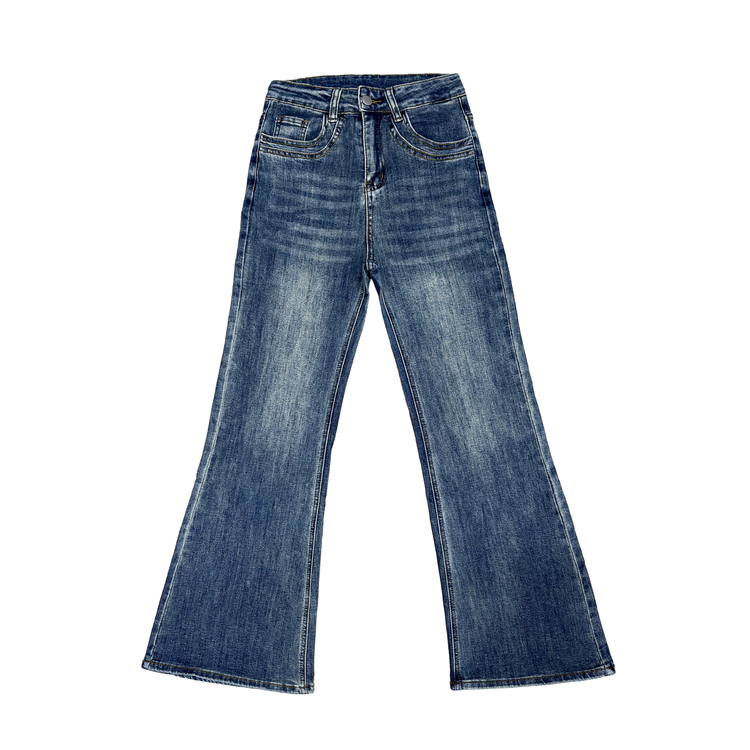 Front view of the Main Mood Cloud-Stretch Flare Jeans in classic denim blue.