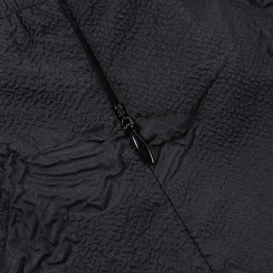 Close-up of the zipper on the Thorned Rose Corset Dress.