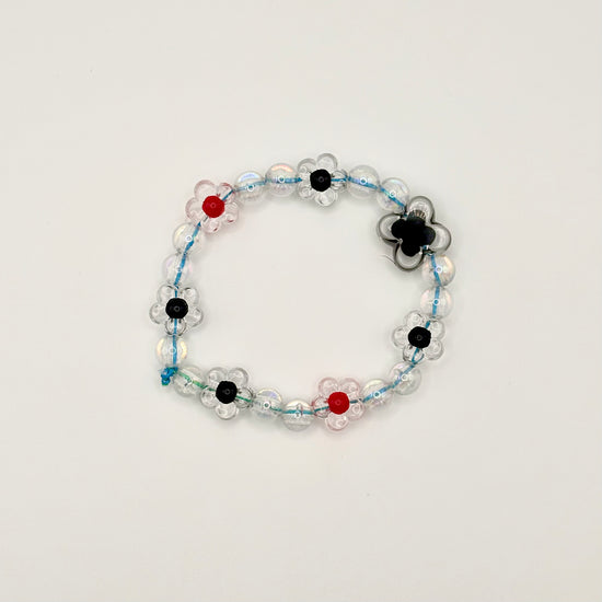 Two Moody Originals: Kandi Bracelet in Crystal Bloom – Charm Kandi